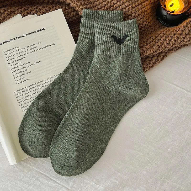 5 Pairs Women’s Cute Halloween Socks - Cozy Knit Crew Socks Set