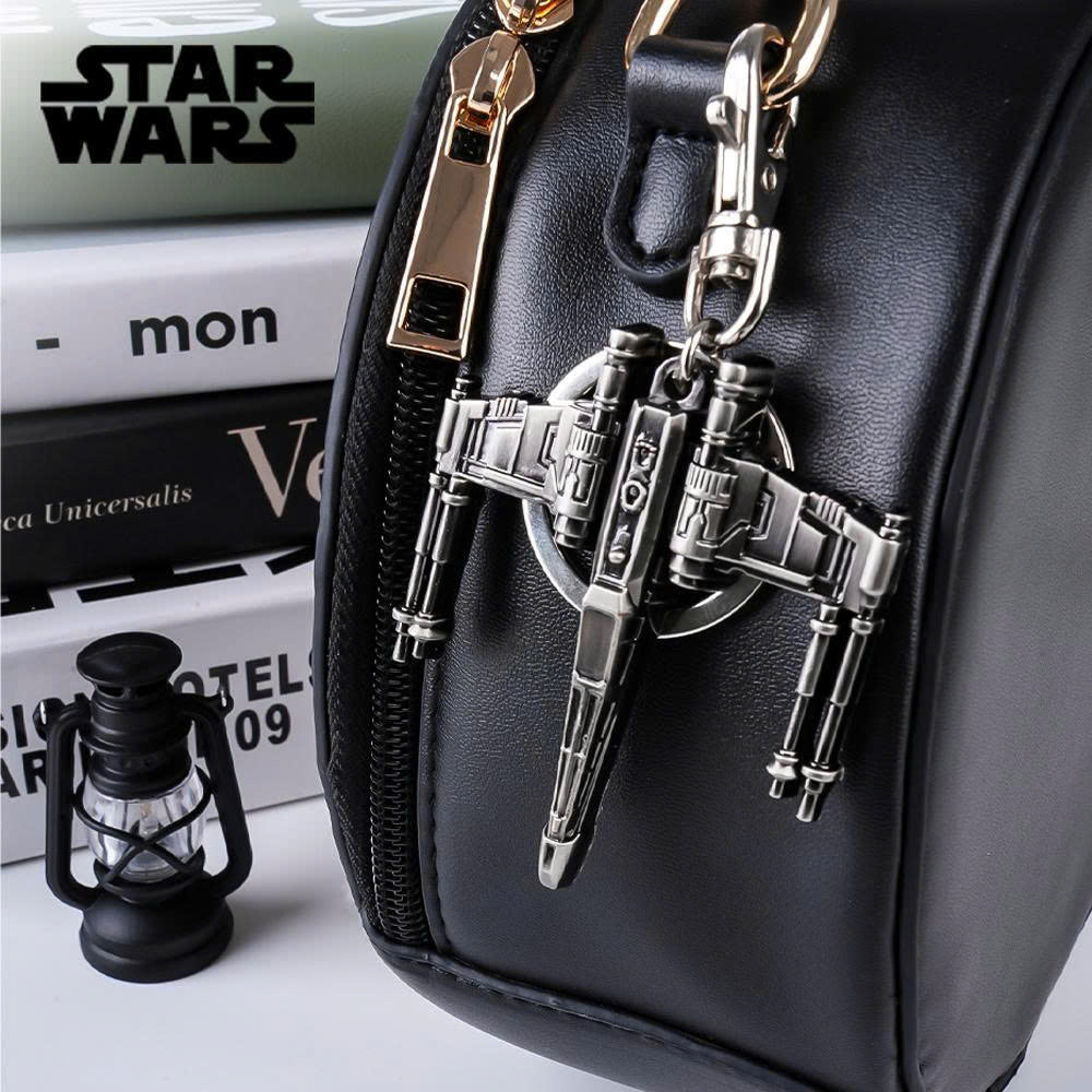Star Wars 3D Metal Keychain - Mandalorian Falcon R2-D2 Keyring (1PC)