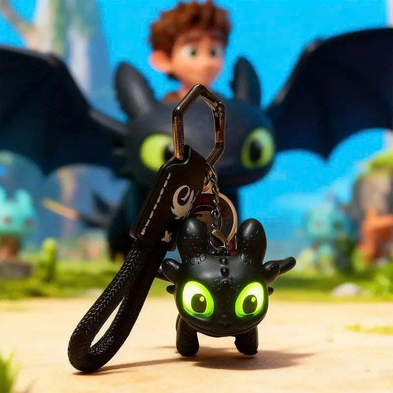 Toothless Dragon Keychain - Moving Wings & Light-Up Eyes Keyring